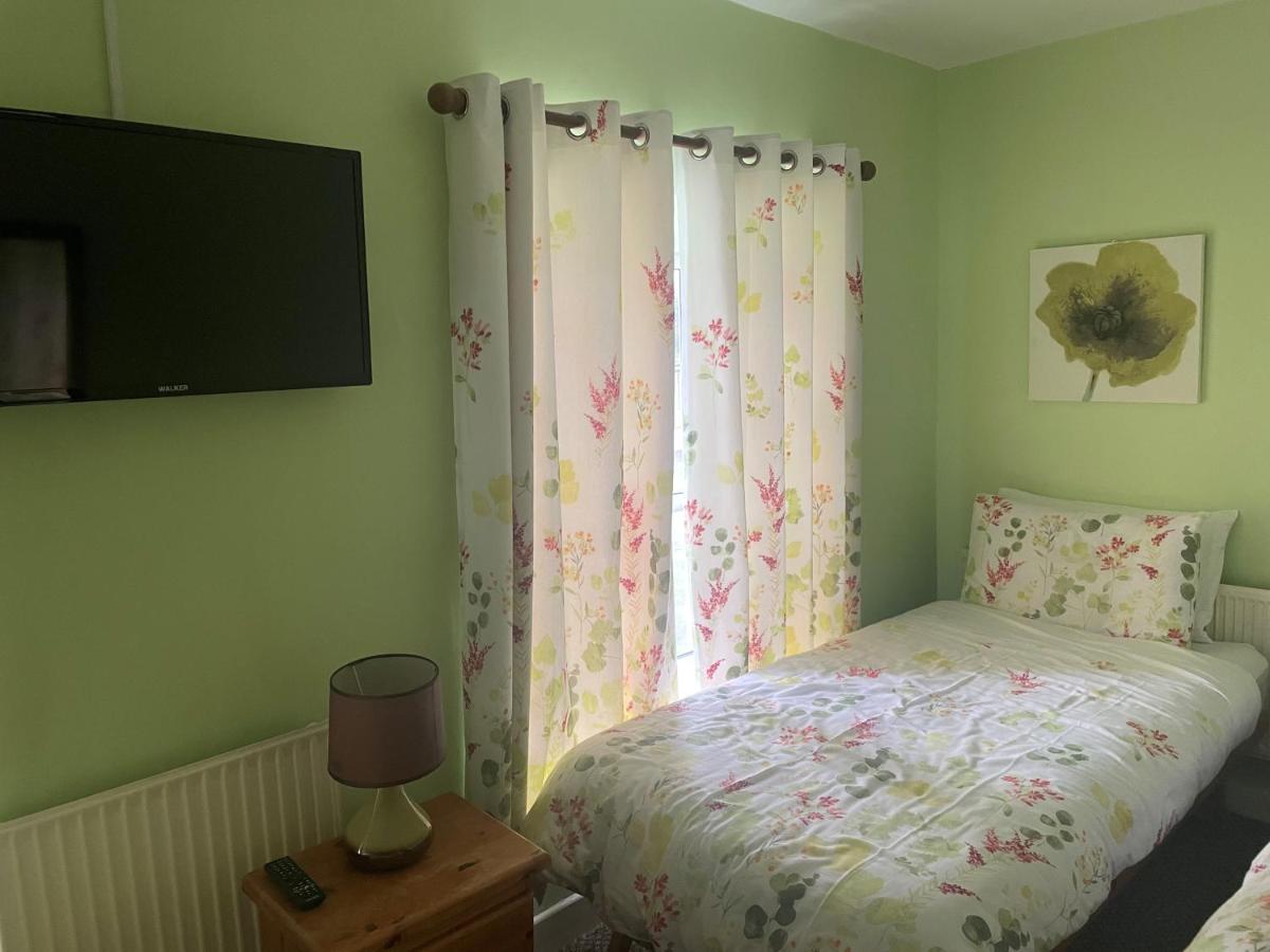 Annora Bar & Accommodation Portnoo Bagian luar foto